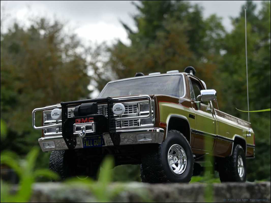 1:18 GMC K-2500 Sierra Grande 82´ FallGuy Ein Colt Für Alle Fälle